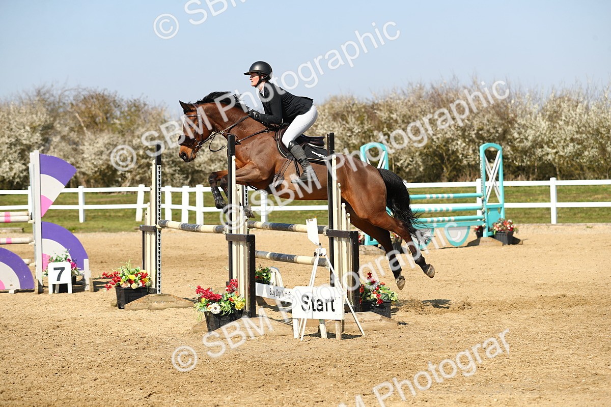 SBM_001151 - Class 4 - Senior Newcomers - 1.10m