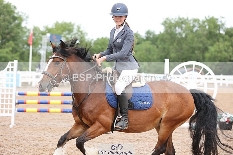 240630A-111114-12543 - Cls 31 Discovery and 90cm Open