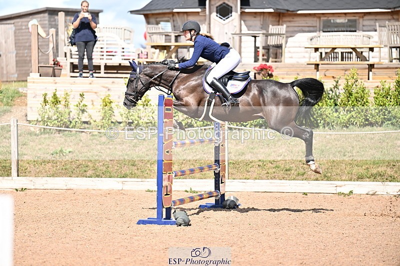 250827B-132558-00557 - Cls 4 Snr Newcomers 1.10m