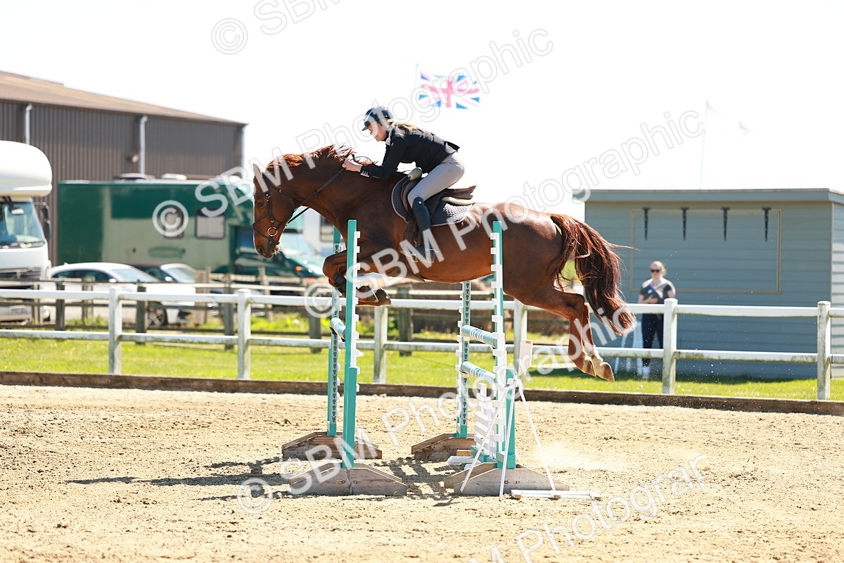 SBM_001545 - Class 5 - Senior Foxhunter - 1.20m