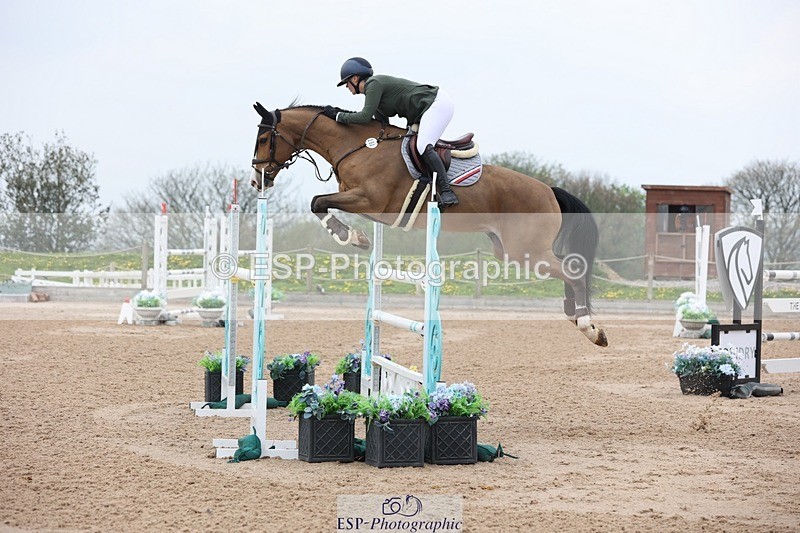 250424-121731-05315 - Cls 1 - 2 Star Small Tour