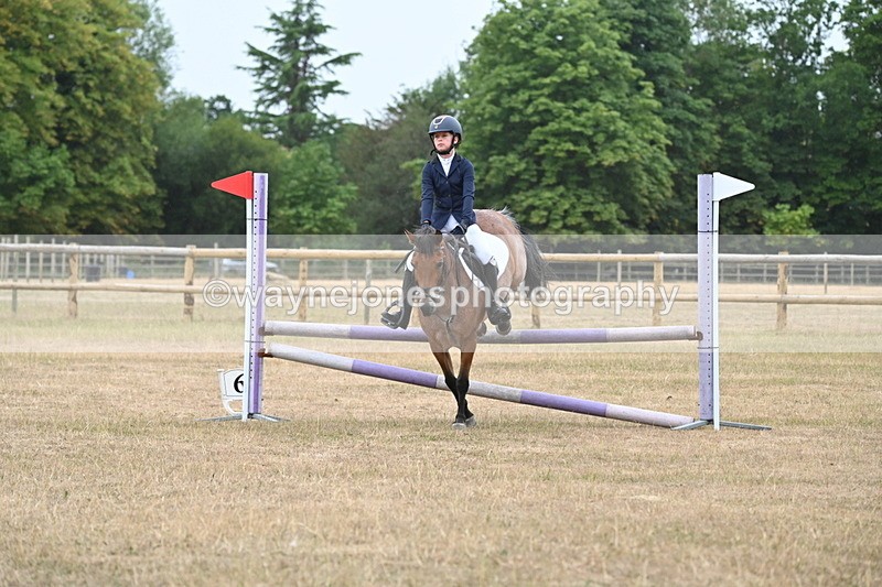 WJ6_0501 - Class 14 Intermediate Jumping 75cm