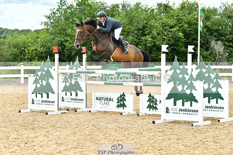 230721A-144816-07103 - Cls 22, 1 Star Gold 1.30m