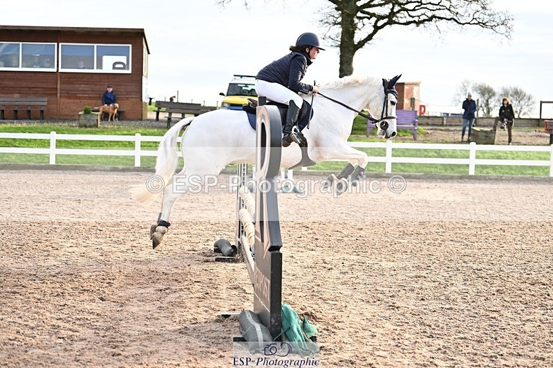 241206-100216-00149 - Cls 2 British Novice and 90cm Open
