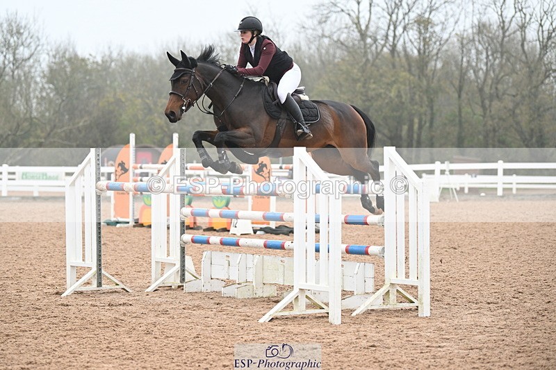 241102A-121503-04509 - SAT Cls 15 Foxhunter and 1.20m Open