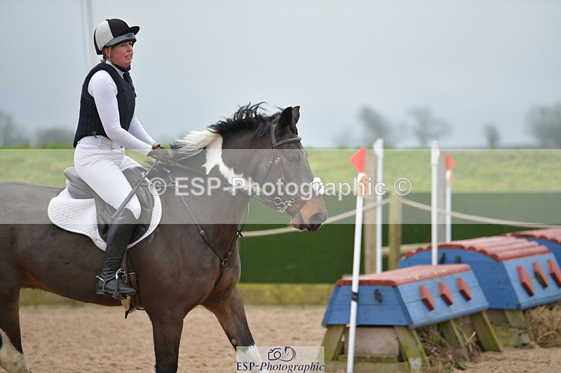 240203A-102814-00121 - 70cm