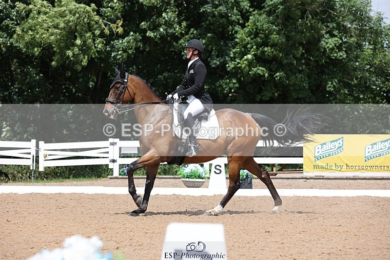 250620-132755-01304 - BD Cls 18 - Freestyle PSG-Young Rider