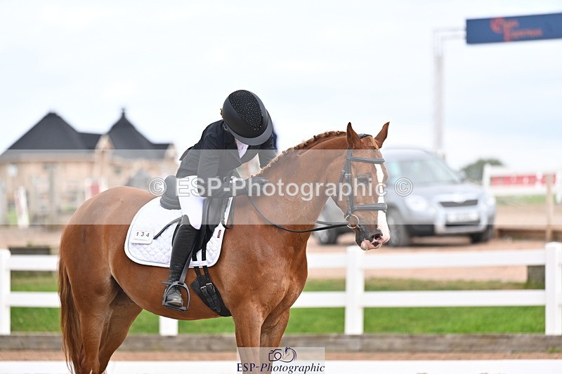 240817A-141918-09882 - 134-Mia.Marshall-Vino