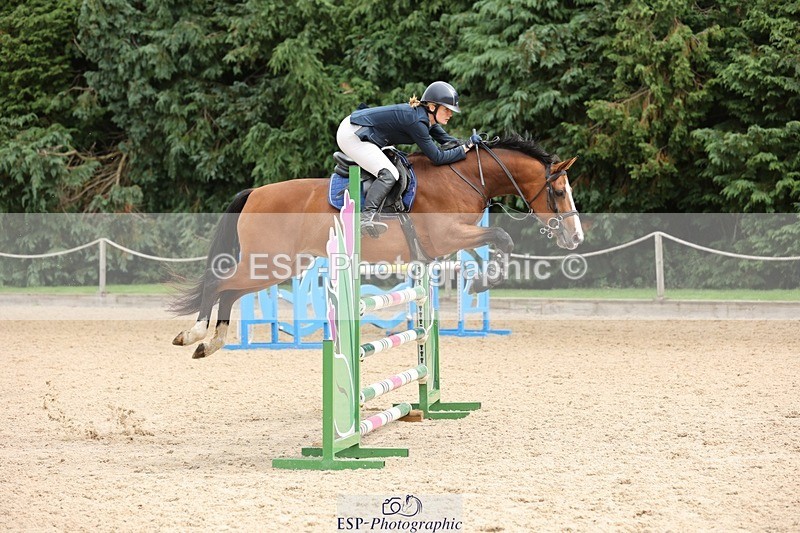 240817-111840-00917 - 03A Snr Disc