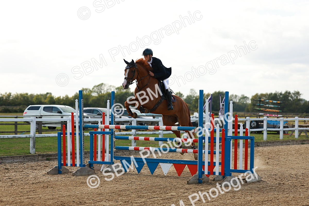 SBM_001884 - Class 5 - Senior Foxhunter - 1.20m