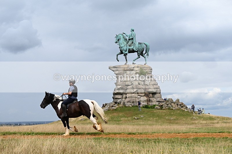 DSC_7914 - Time at Statue 13:16 to 13:52