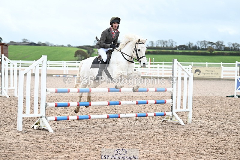 231118A-105626-01582 - Cls 5 Discovery & 90cm Open