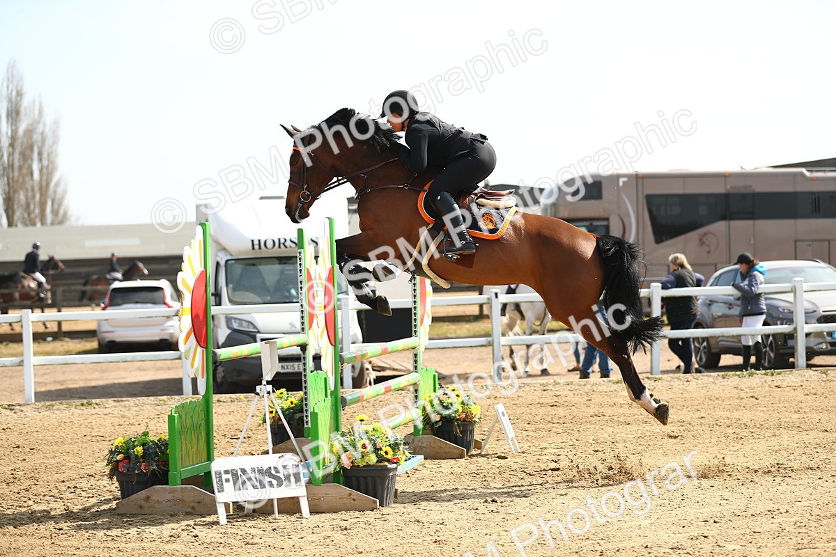 SBM_002501 - Class 10 - Senior Newcomers - 1.10m