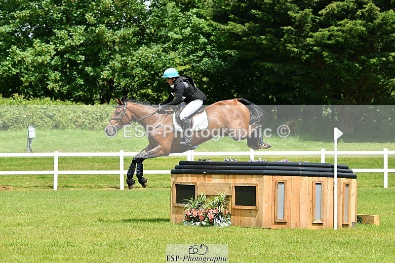 230528-132803-17215 - 451-COOLEY_SNAPCHAT-Selina_Milnes-XC