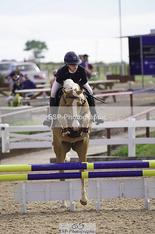 230624A-090350-00664 - Cls 20 Pony Intro 70cm