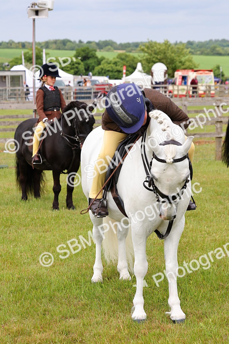SBM_09630 - Class 44-45 - LIHS BSPS Open Nursery and Cradle Stakes