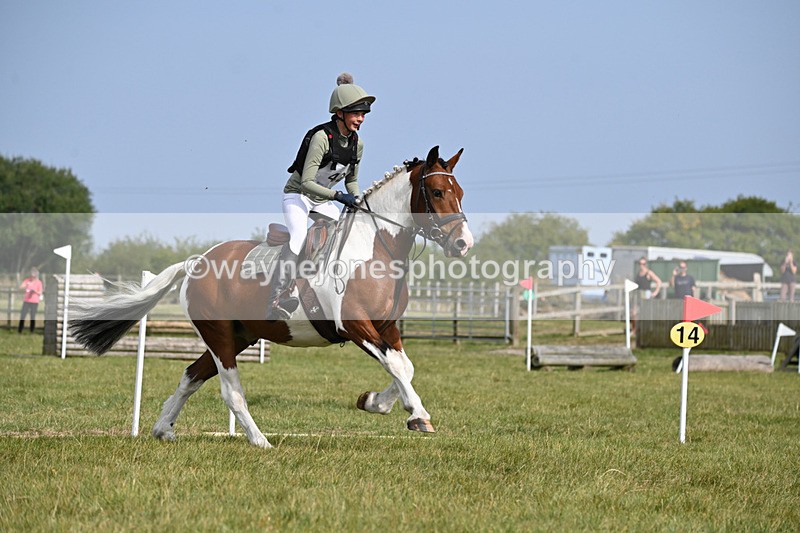 WJ6_2612 - 60cm XC Time 14:21 to 14:47