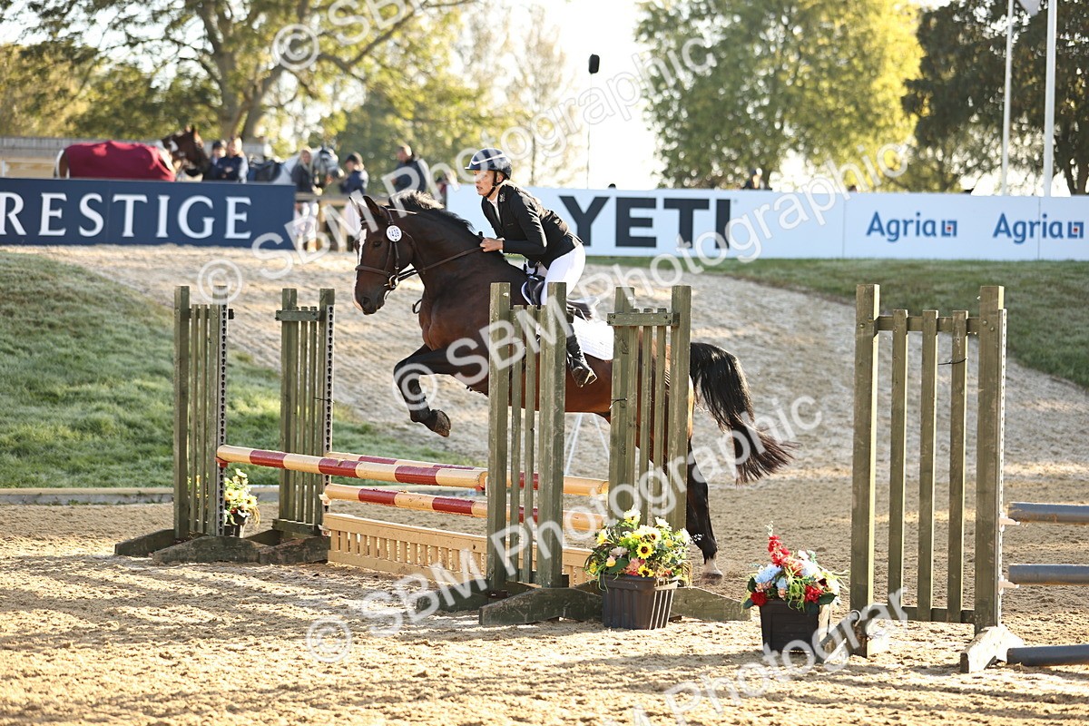 SBM_33123 - J38 - Senior 80cm Championship