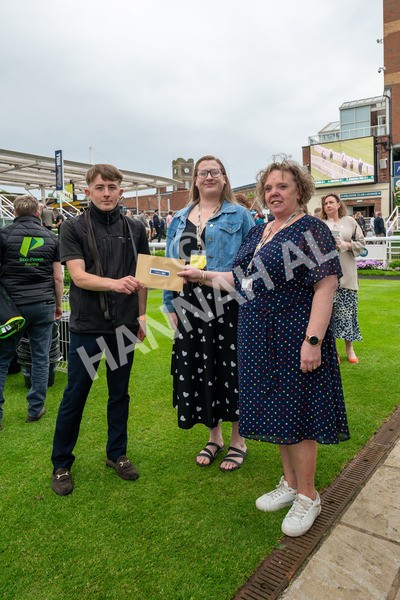 250524-Race 1-Tiriac-0162 - Race 1 1.35pm William Hill Keep Your Raceday Positive Handicap