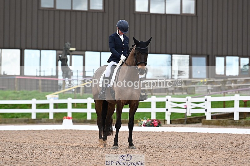 240218A-121633-07239 - 161-Katie.Warner-Active.Nuvalari