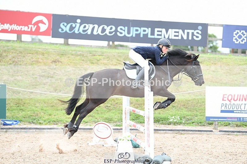 250807-110621-00459 - 90cm Round 1