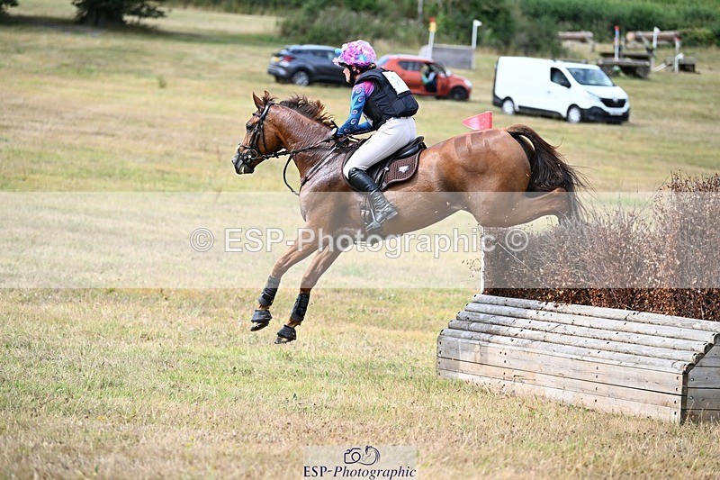 250803A-151516-16168 - P-706-Tichy.Sanders-A.MOMENT.IN.TIME