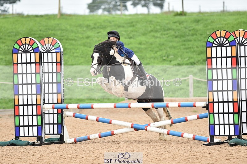 230902A-114728-00843 - Cls 2B Pony Small 80cm