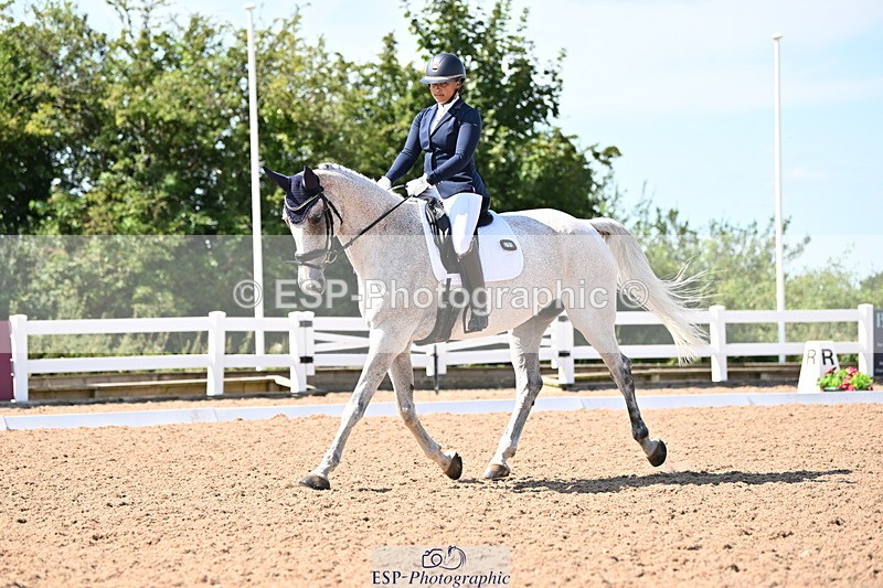 240816A-145254-05510 - 293-Layla.Ambersley-Broadbent-Galwaybay.Buddy