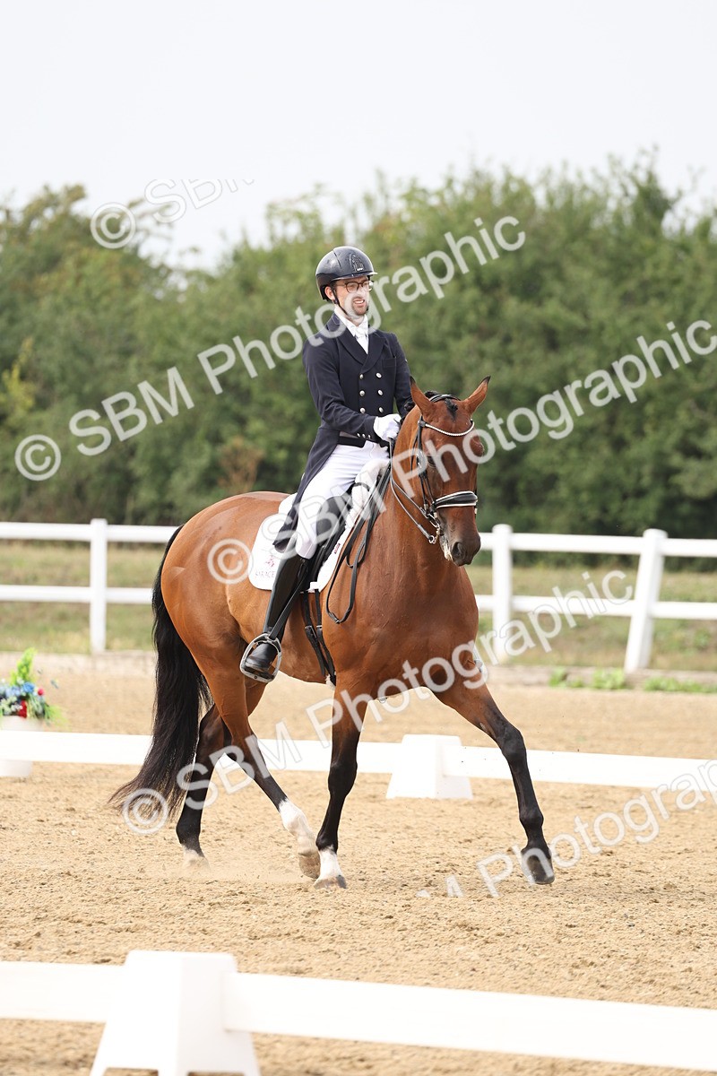 SBM_008262 - Class 10 - FEI INT I - 16.10-16.50