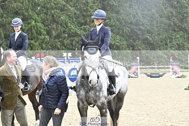 251025A-103142-18174 - Presentations