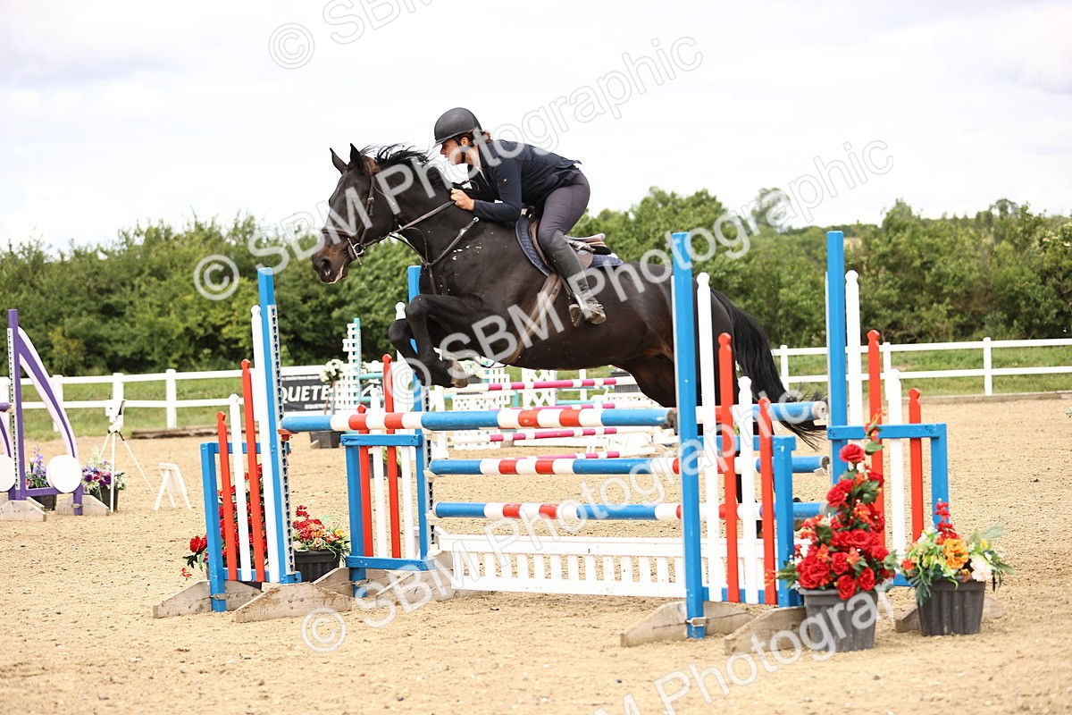 SBM_007791 - Class 19 - Senior Newcomers - 1.10m