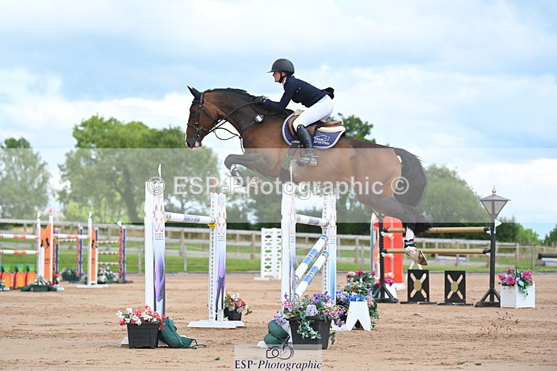 230721A-154917-07444 - Cls 10, 2 Star Big 1.45m Start to break