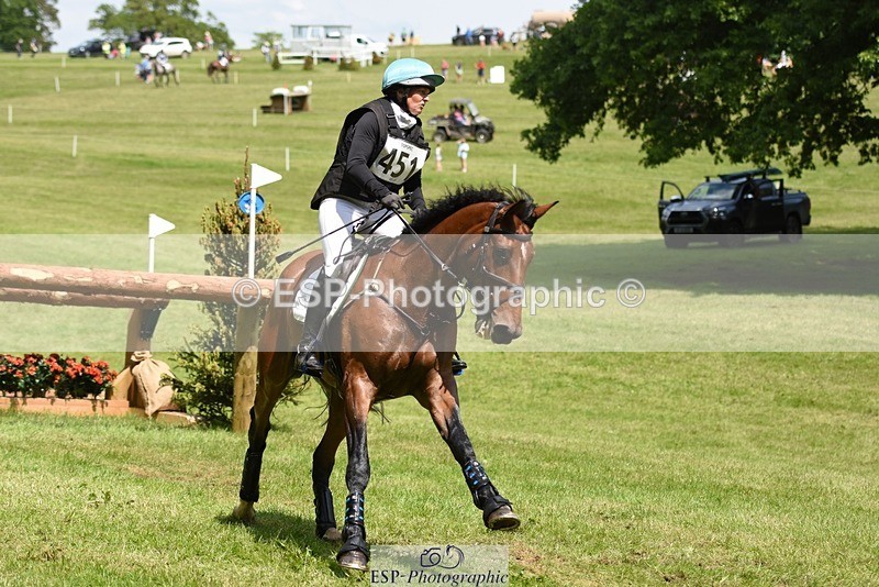 230528-132746-17553 - 451-COOLEY_SNAPCHAT-Selina_Milnes-XC