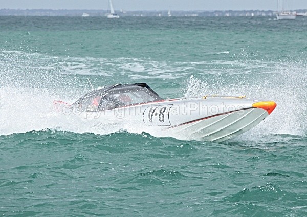 090829 V-8 IMG_3573 - Racing Powerboats
