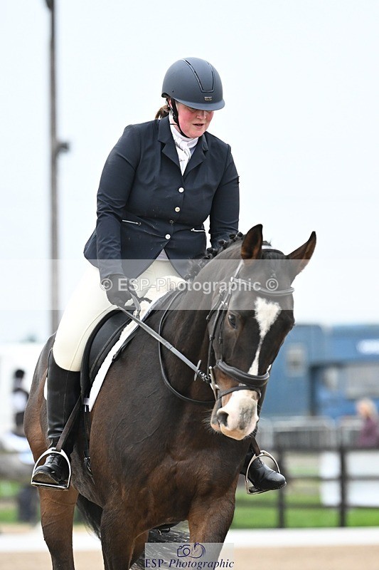 241103-100109-00252 - Intro 3 - 9.40 to 10.40