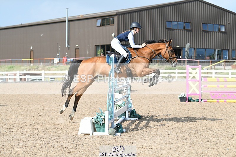 250725-165647-04049 - Cls 10 1.05m Amateur Quali