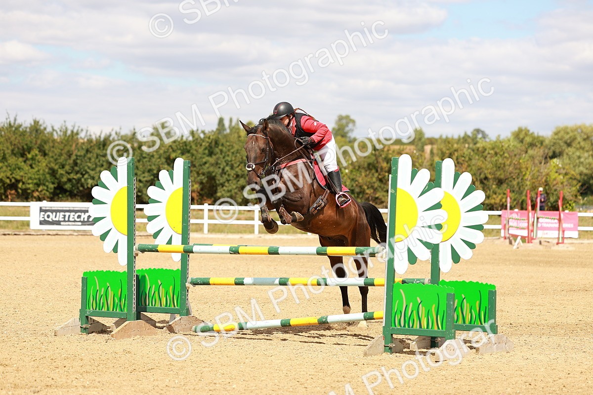 SBM_006673 - Class 4 - Senior British Newcomers - 1.10m