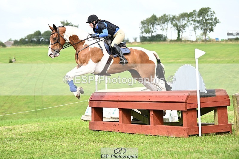 240831A-125310-02745 - 064-Rachel.Brockington-LYNWOOD.CLEAR.CUT