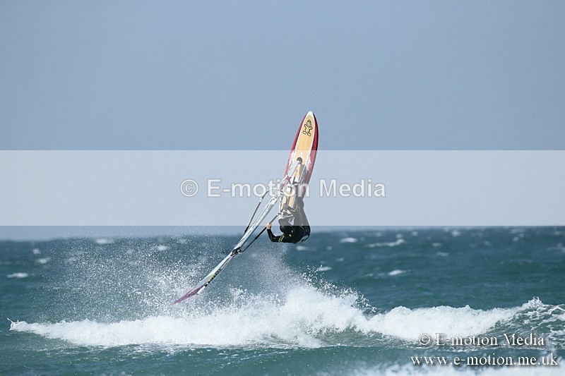 WS 020413-61 - Windsurfing