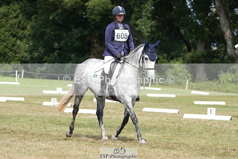 250823A-150418-32212 - PC70 Ride Off