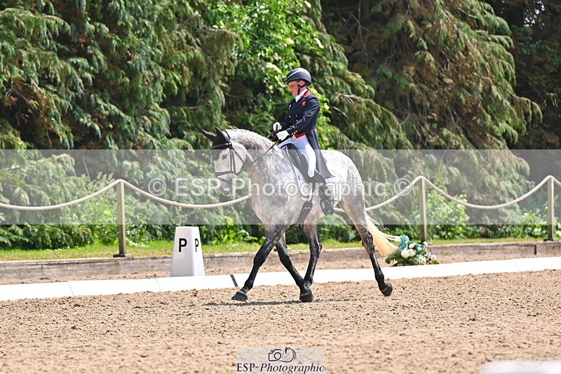 250523A-135130-07139 - B-357-Rosalind.Canter-ARMSCOTE.EXPLORER