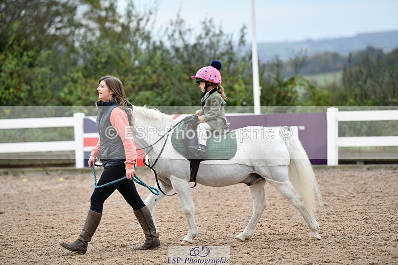 241013B-084645-00024 - Cls 1 Clear Round