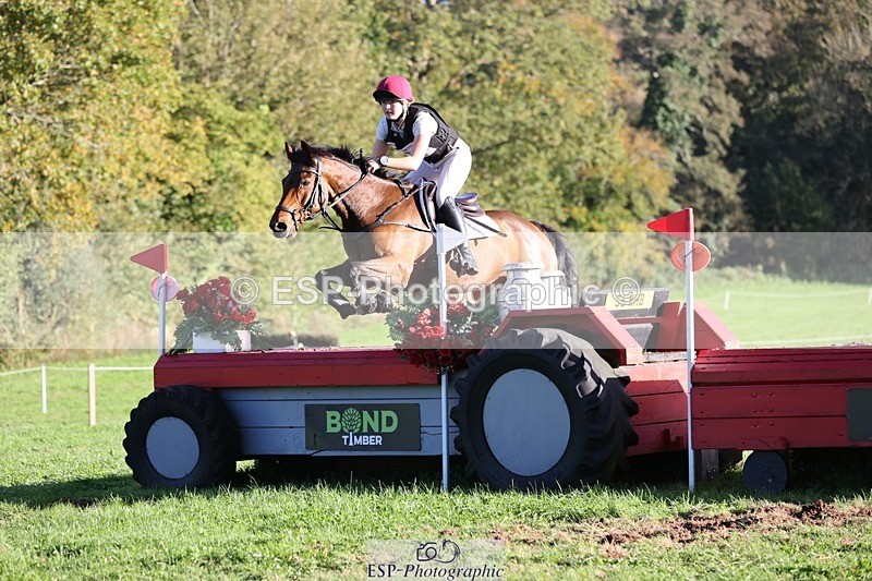 241026-153155-14512 - 594-Miya.Johns-BOWHAYLANDS.SKYFALL