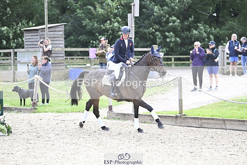 250525A-161603-18618 - Presentations Section C CCI 2 Star Long