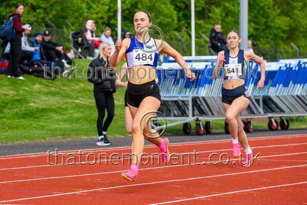 Natopener26-919492 - Track Female