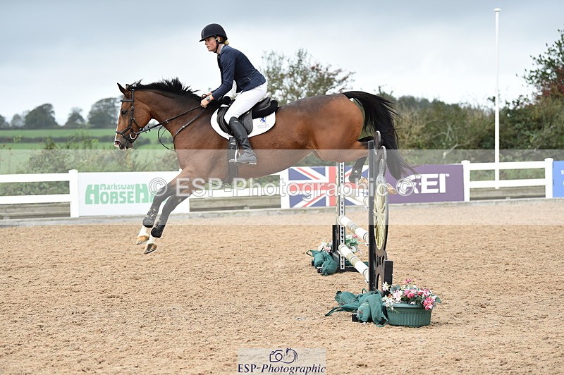 231013A-131916-01771 - Cls 3 1.05m Amateur Quali