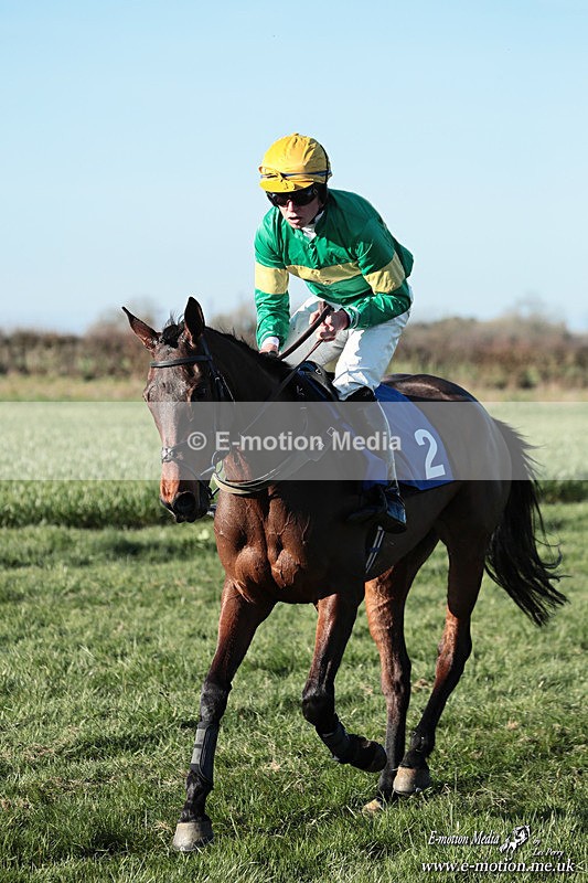 PtP 210326 1123 - VWH Cirencester Races 21/03/26