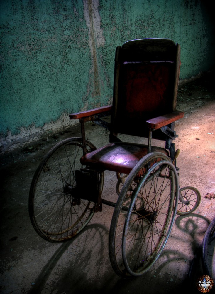 Pennhurst State School (Spring City PA) | those who are in the shadows - Pennhurst State School and Hospital