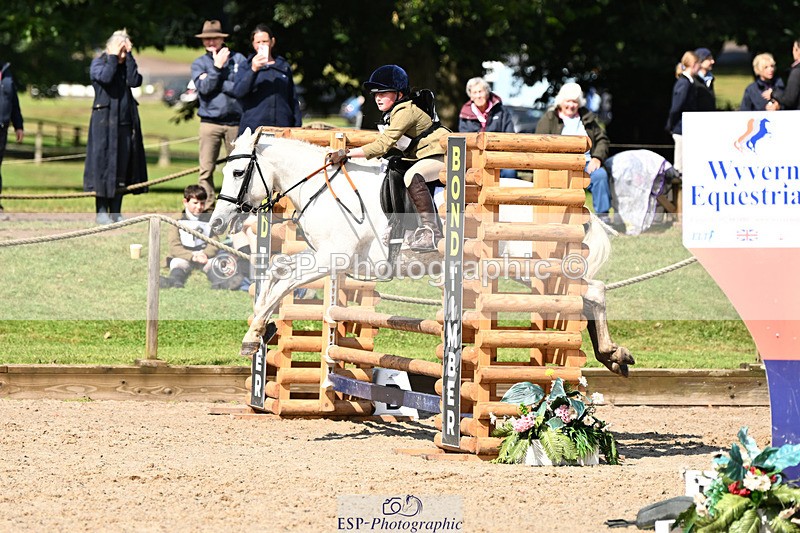 240824X-112315-25211 - 70cm Round 2 10.30 to 12.10