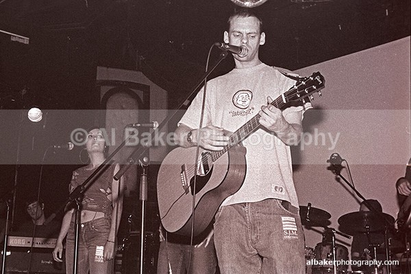 14 - Aim (live) @ the Ritz, Manchester 20.10.02